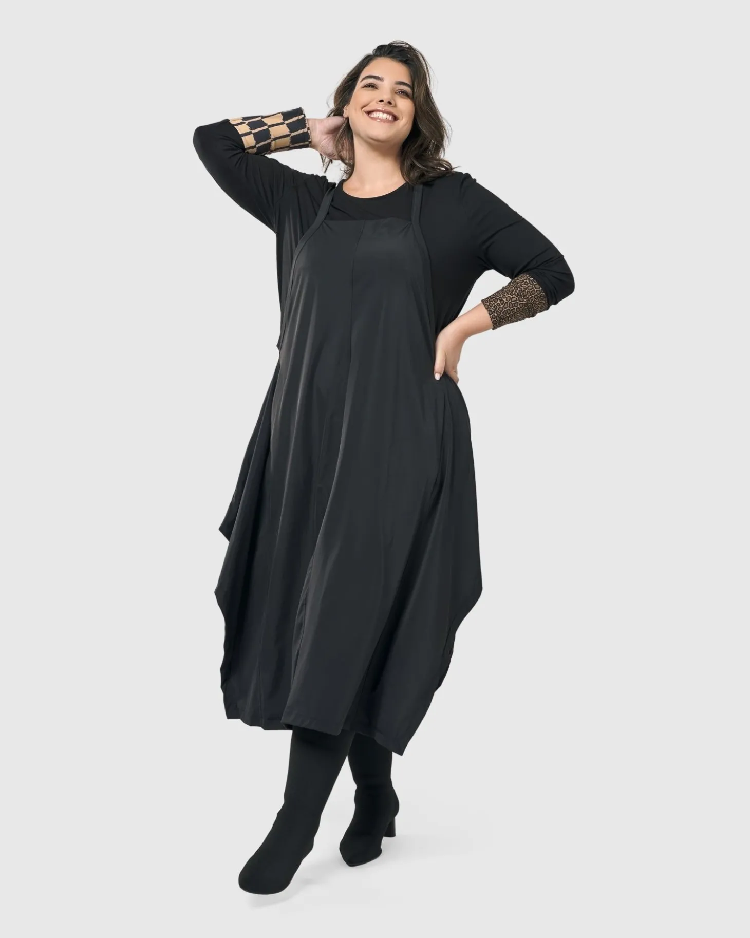 Women Alembika Shelley Apron Dress, Black