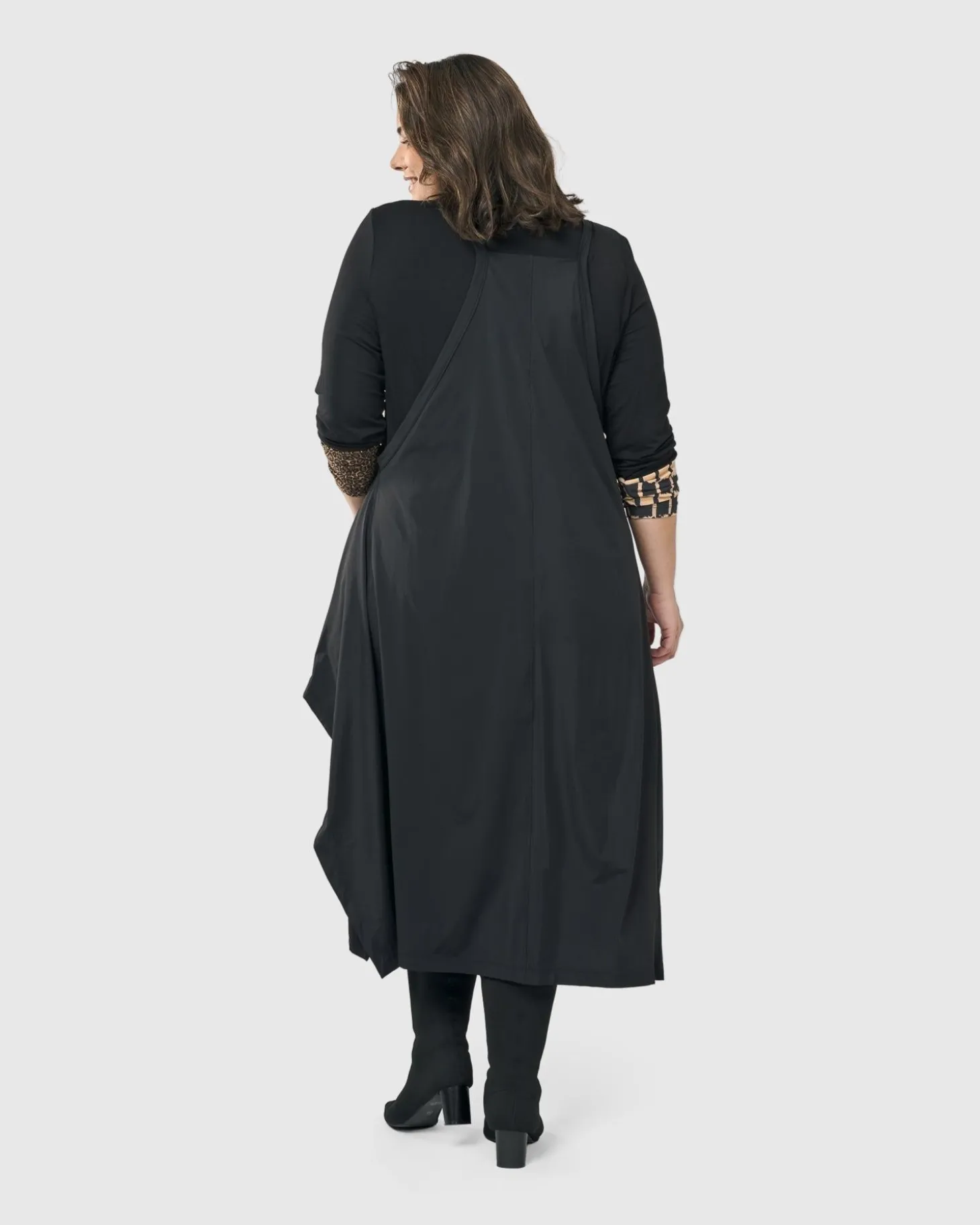 Women Alembika Shelley Apron Dress, Black