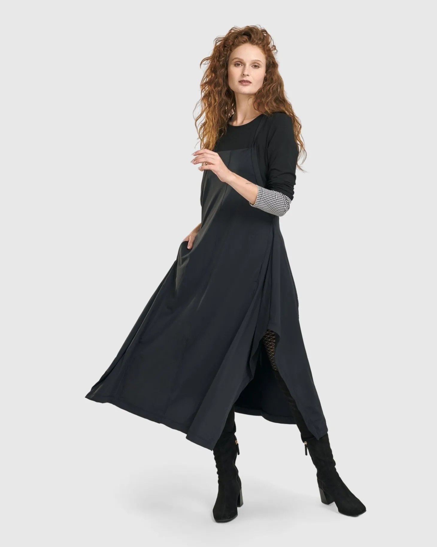 Women Alembika Shelley Apron Dress, Black