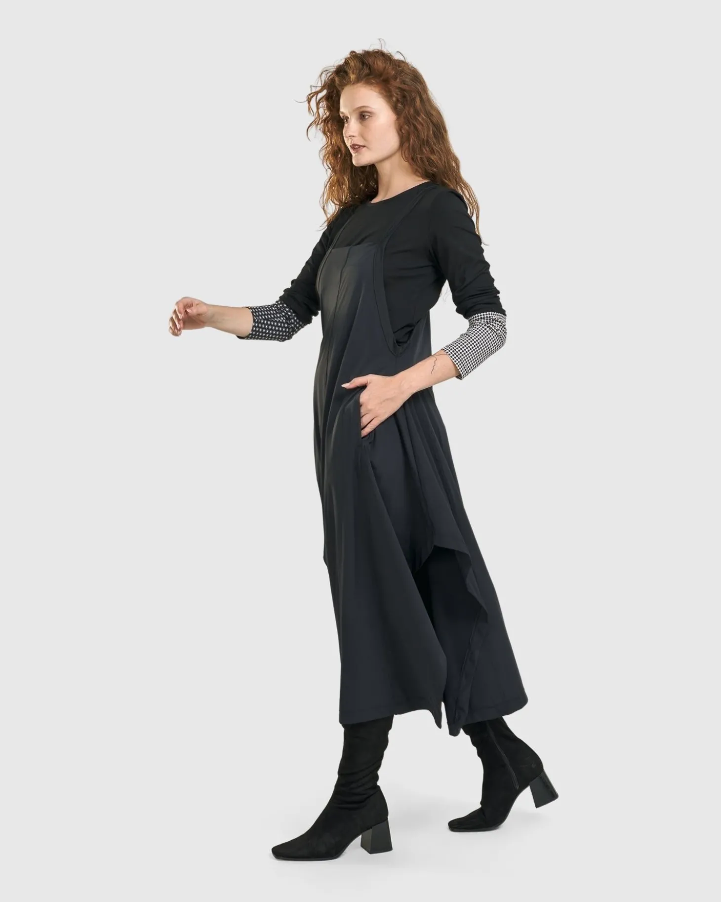 Women Alembika Shelley Apron Dress, Black