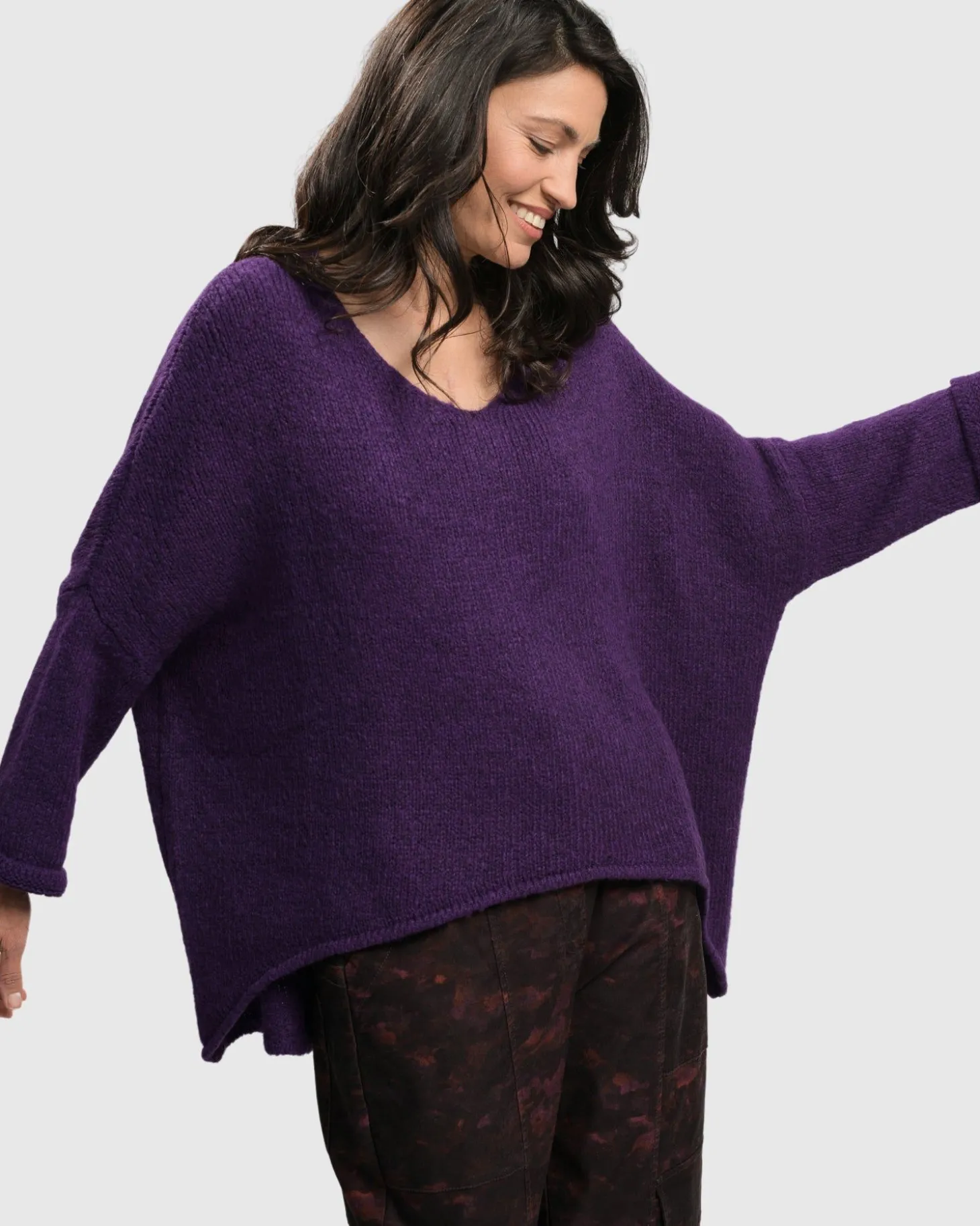 Women Alembika Siesta Oversized Sweater, Purple
