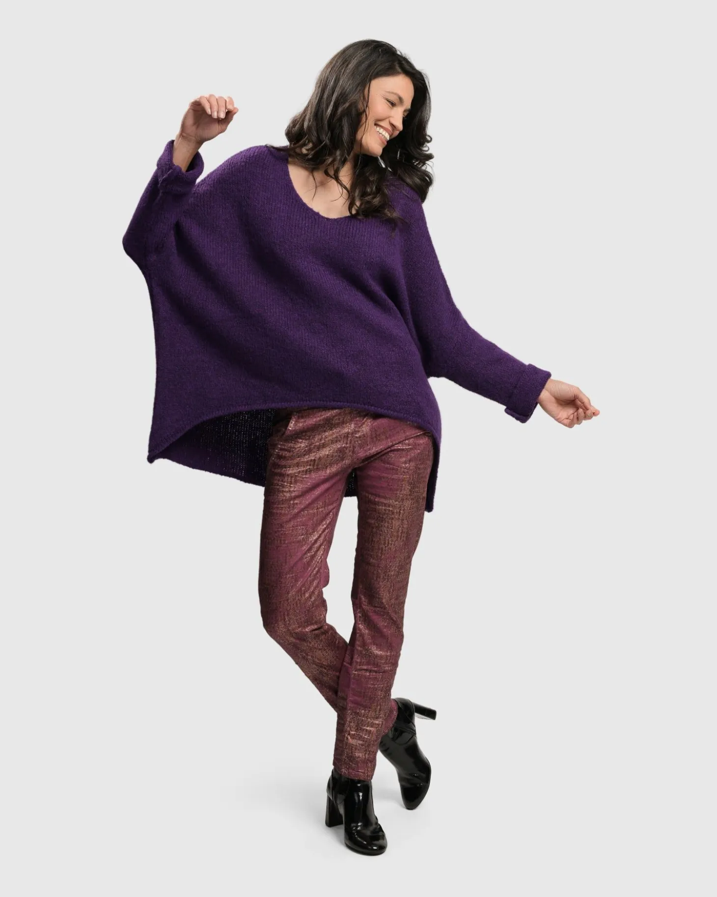 Women Alembika Siesta Oversized Sweater, Purple