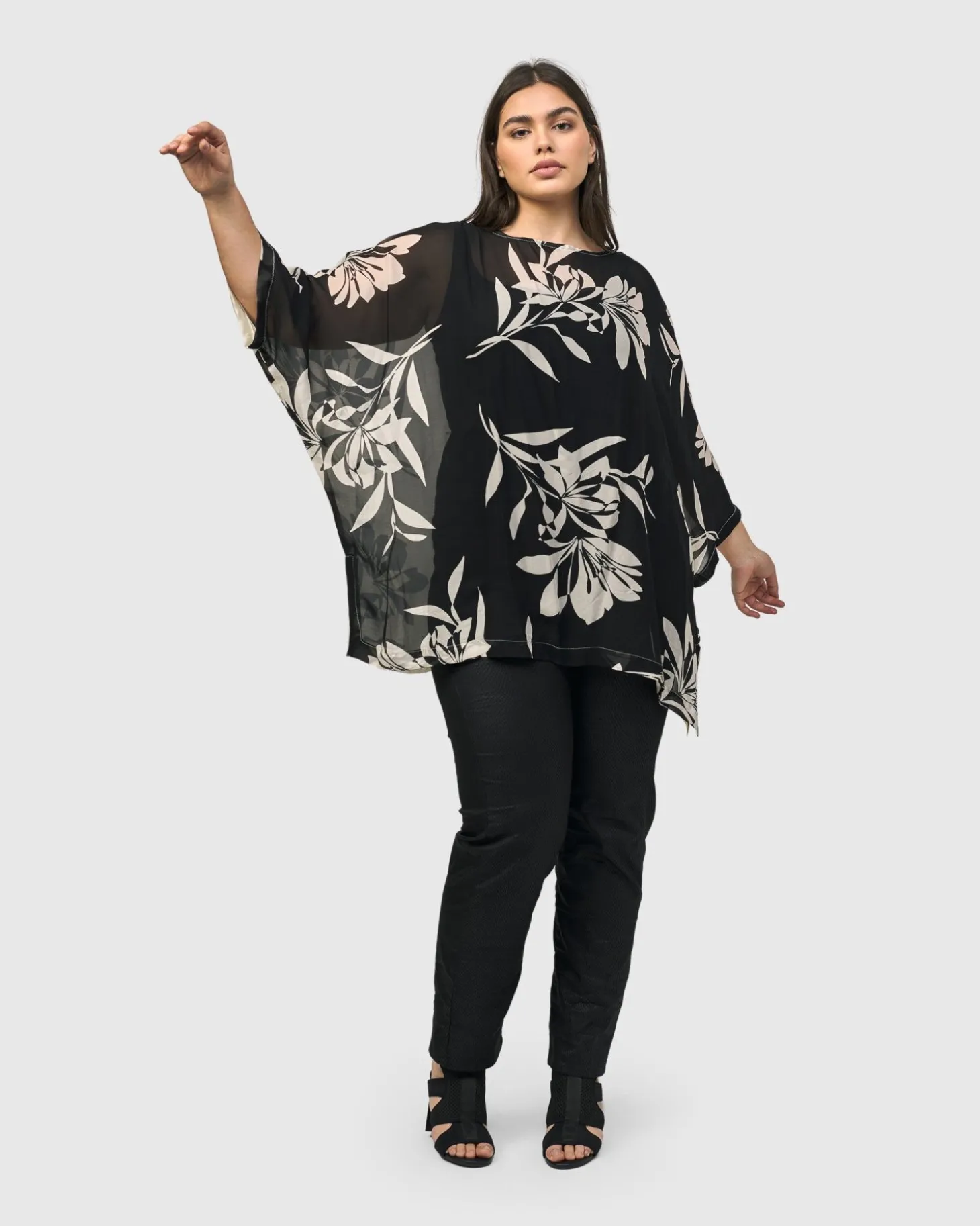 Women Alembika Sitting Poolside Tunic Top, Floral