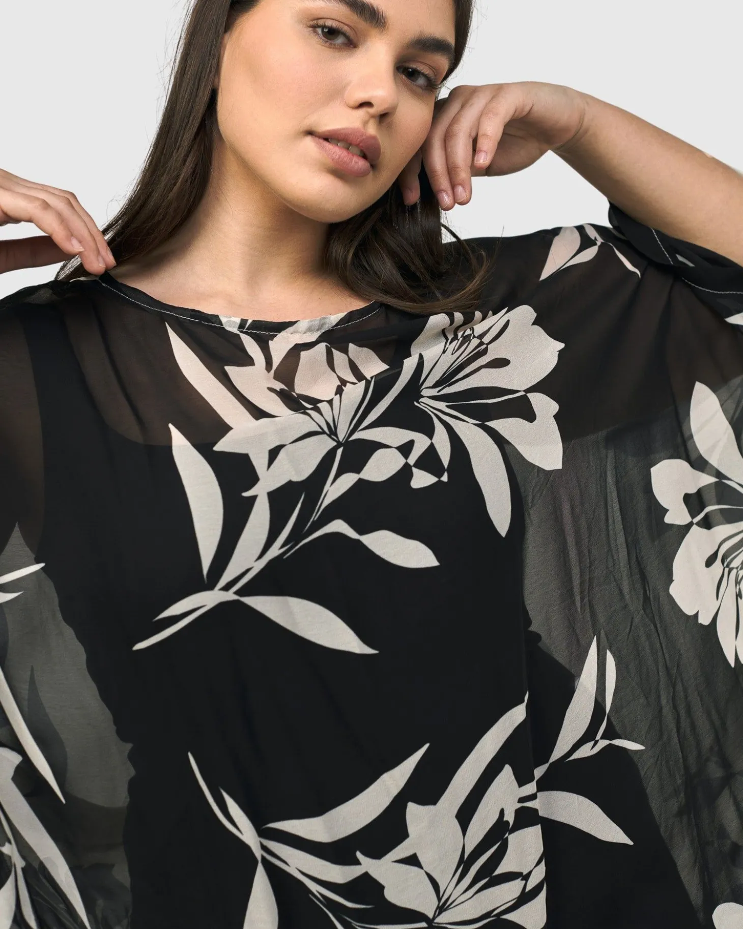 Women Alembika Sitting Poolside Tunic Top, Floral