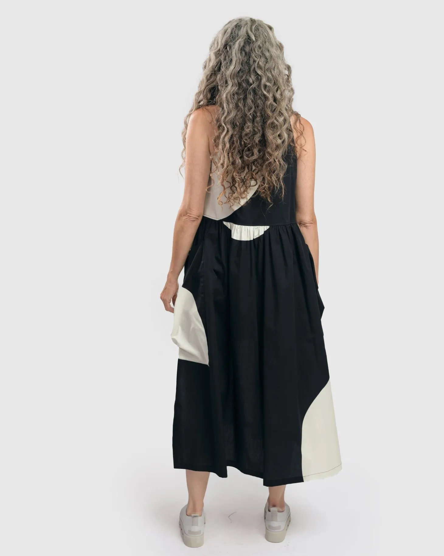 Women Alembika Sleeveless Maxi Dress, Black