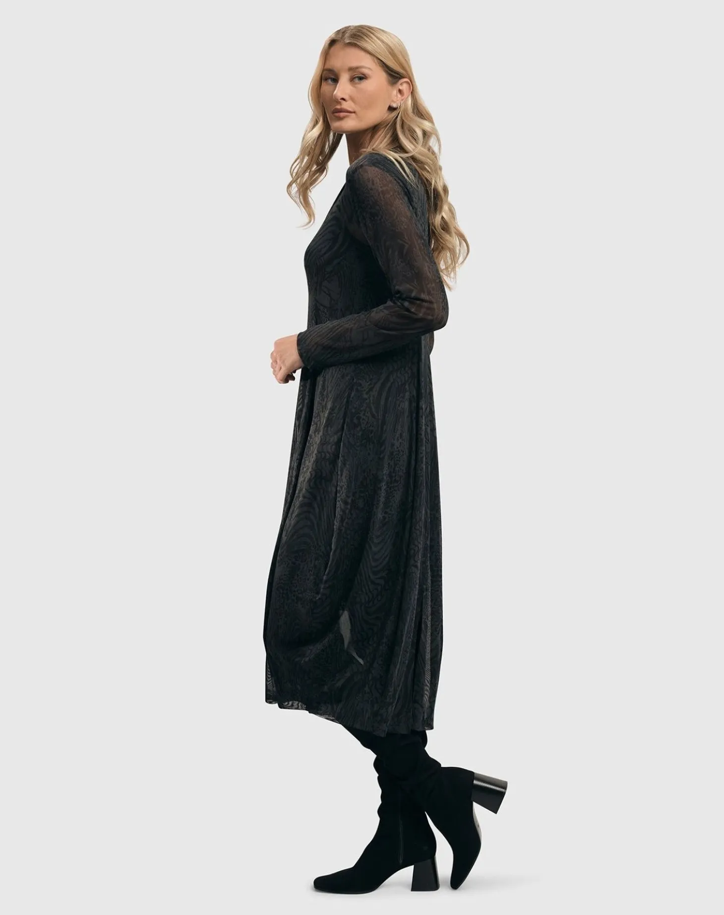Women Alembika Soft Chiffon Cocoon Dress, Pewter