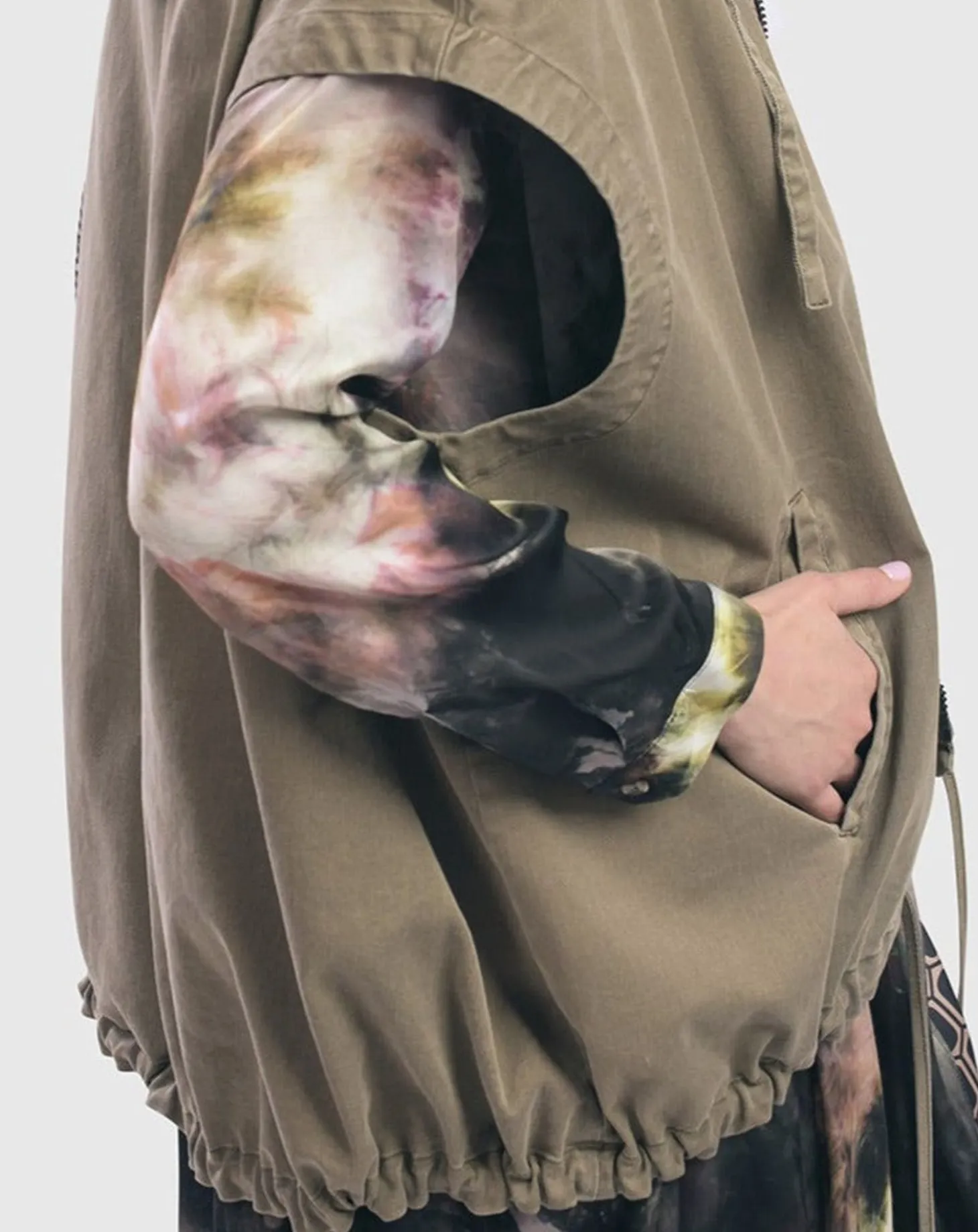 Women Alembika Soft Twill Drawstring Vest, Khaki