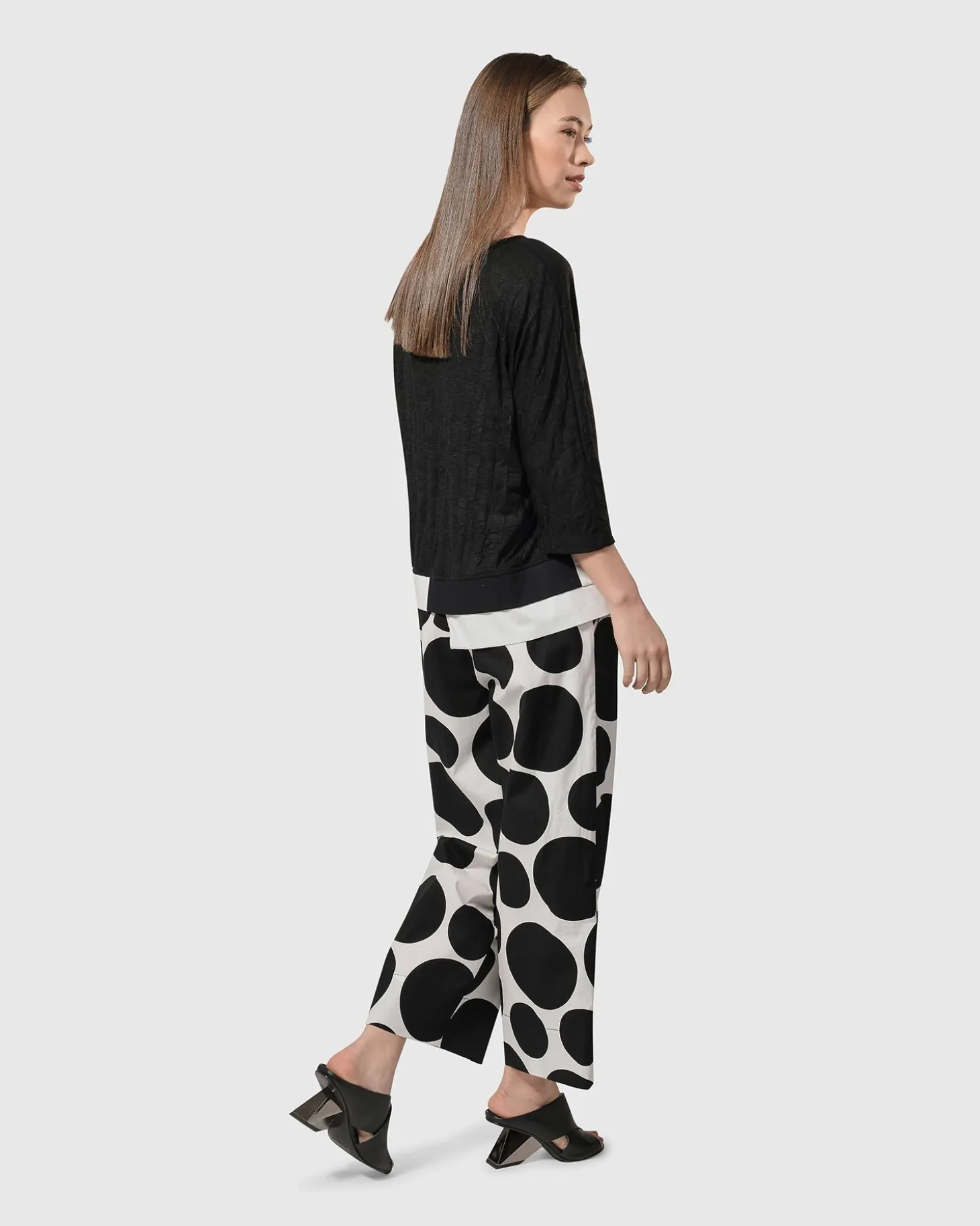 Women Alembika Solo Cropped Pants, Bubbles