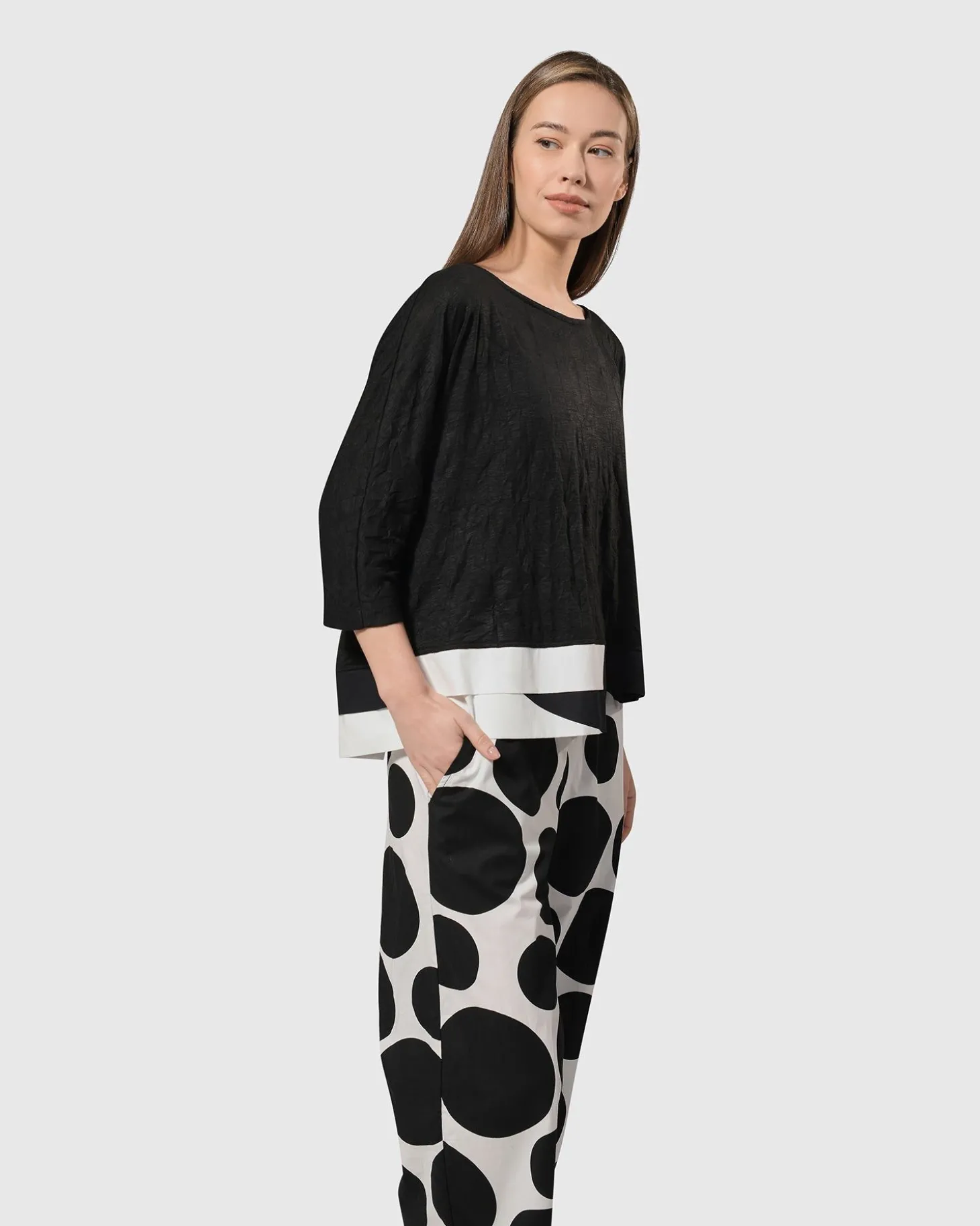 Women Alembika Solo Cropped Pants, Bubbles