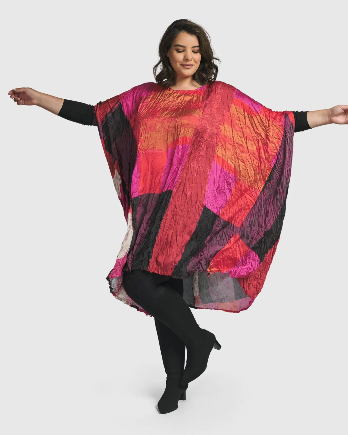 Women Alembika Sunset Strip Muumuu Dress, Magenta