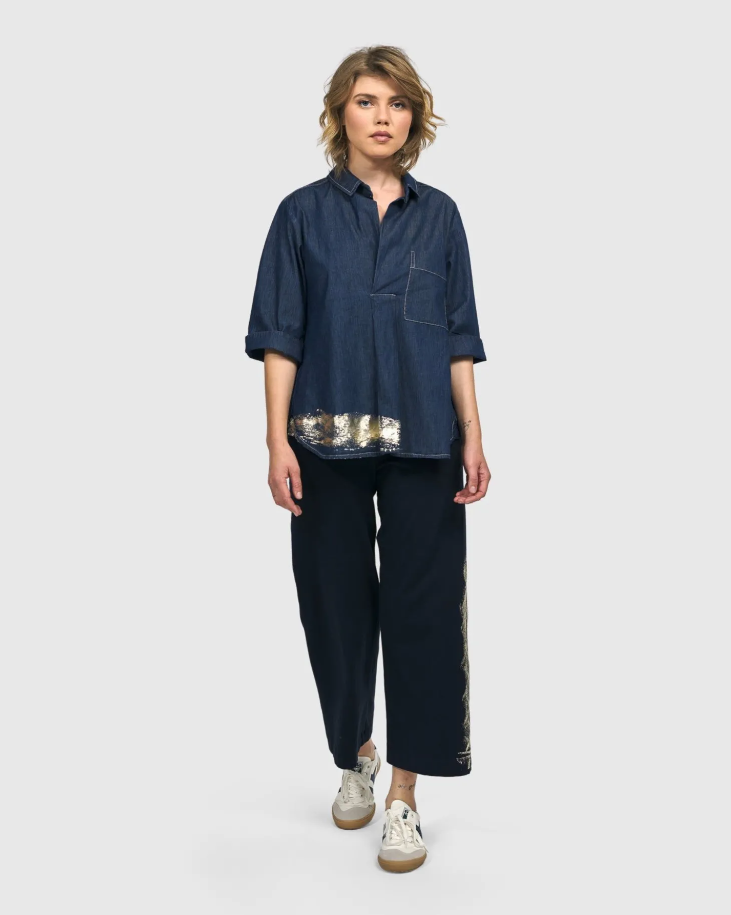 Women Alembika Tallahassee Popover Blouse, Denim