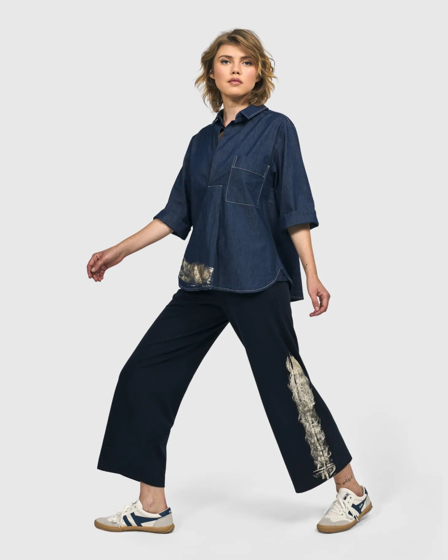Women Alembika Tallahassee Popover Blouse, Denim