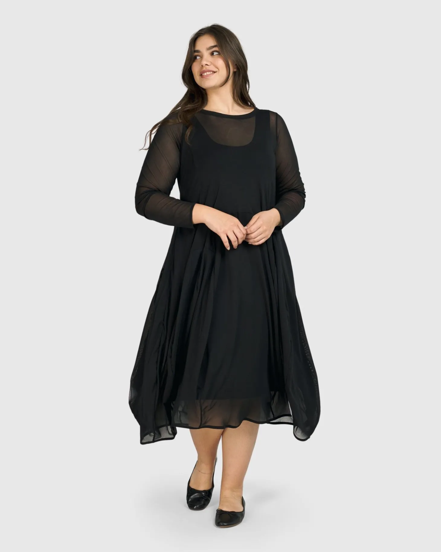 Women Alembika Tekbika Charlotte Crew Cocoon Dress, Tulle