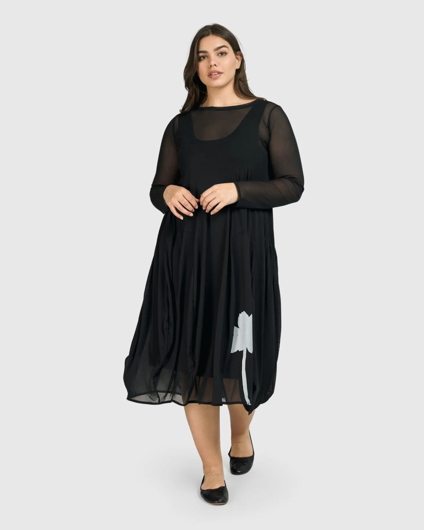 Women Alembika Tekbika Charlotte Crew Cocoon Dress, Tulle