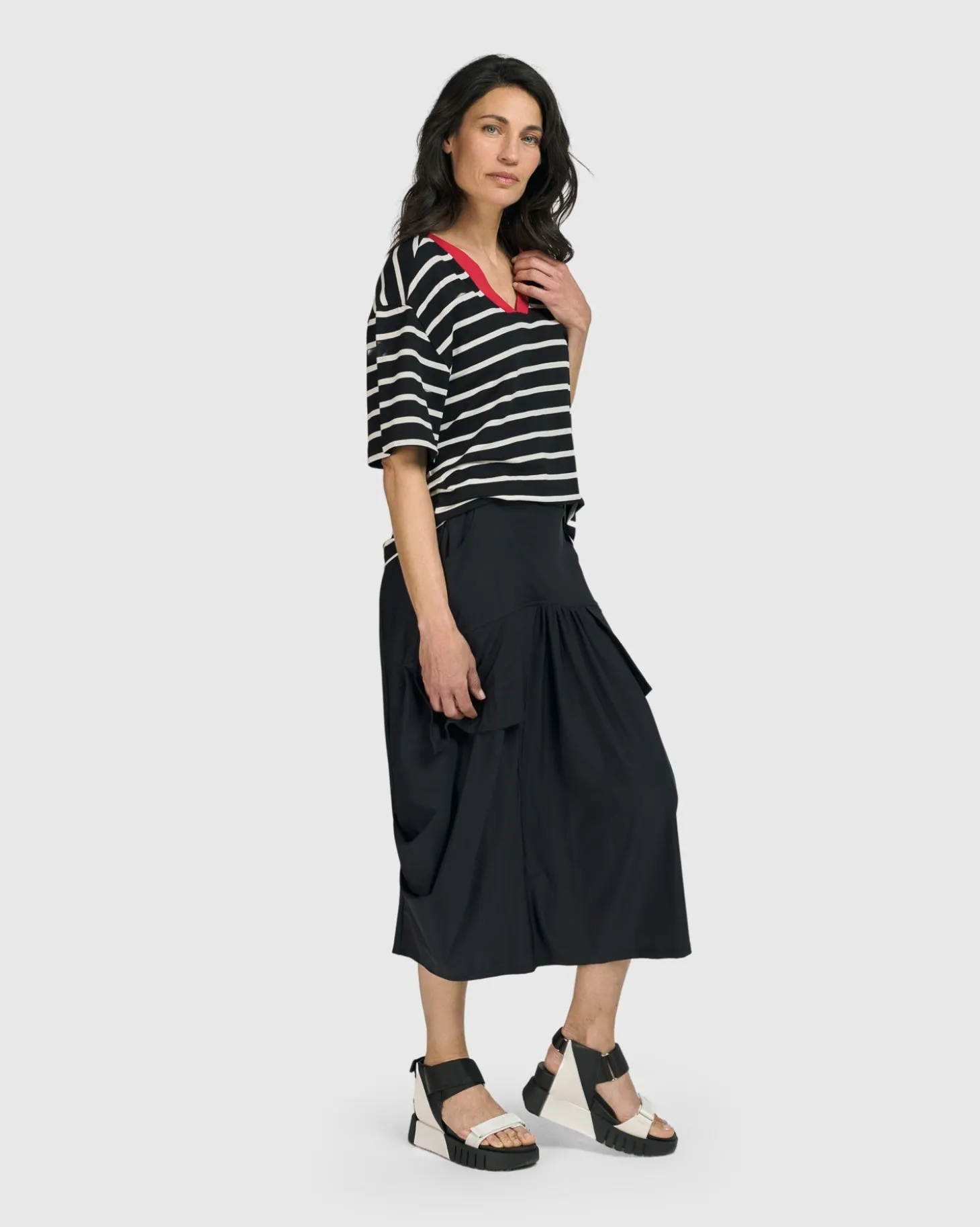 Women Alembika Tekbika Gotta Have Art Skirt, Flower