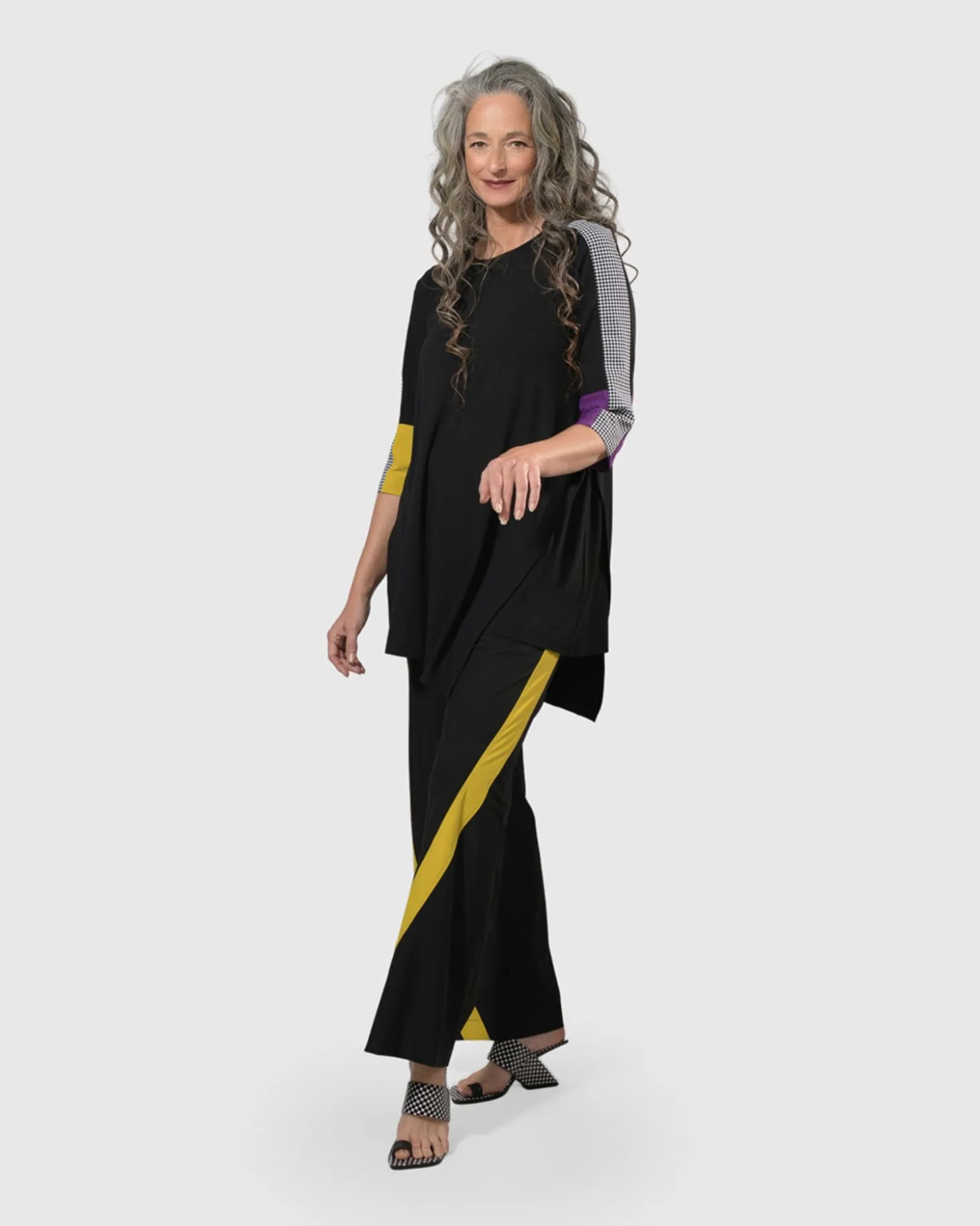 Women Alembika Tekbika Jessie Flow Pants, Yellow