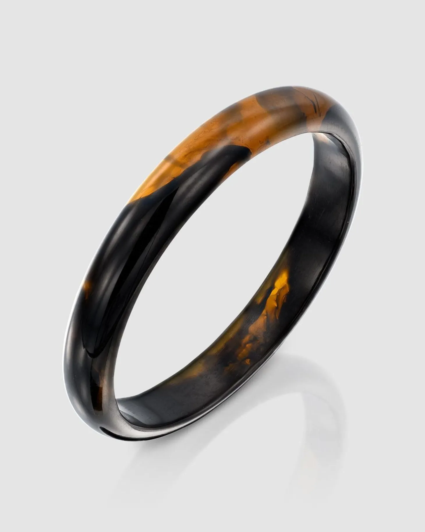 Women Alembika Tortie Bangle Bracelet, Tortoise