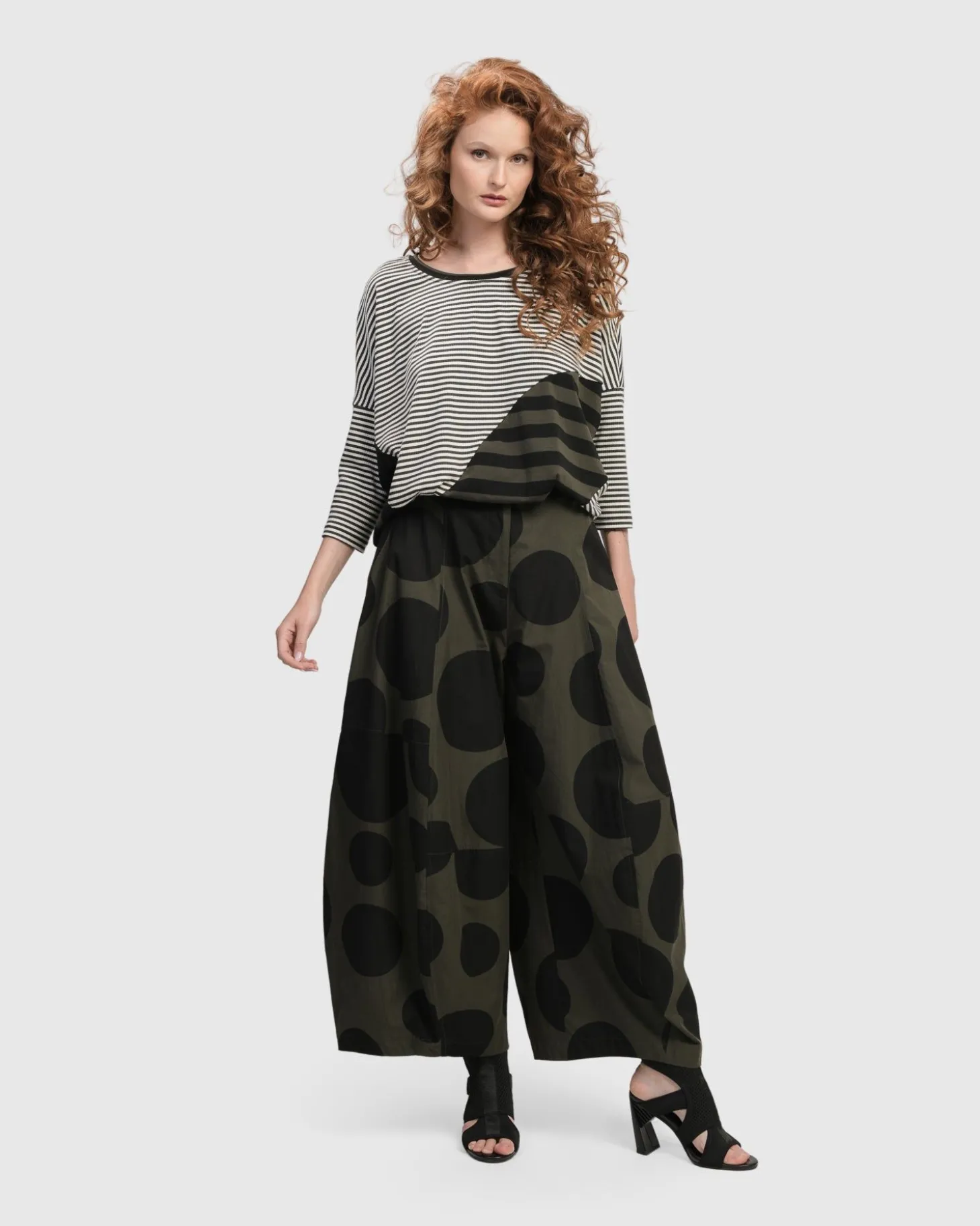 Women Alembika Urban Akira Balloon Pants, Khaki