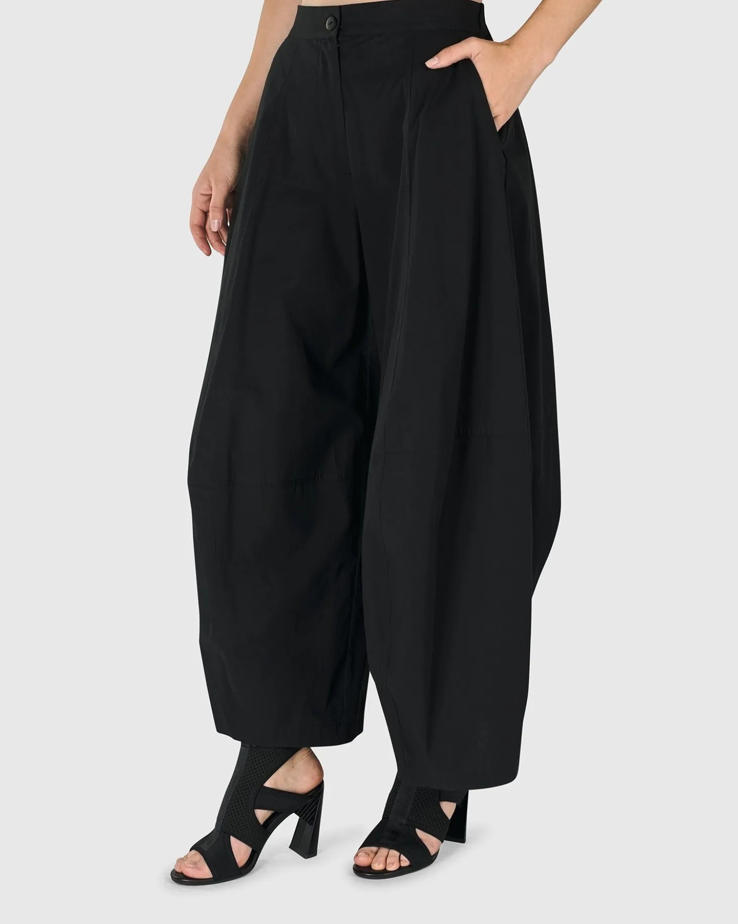Women Alembika Urban Bowery Balloon Pants, Black