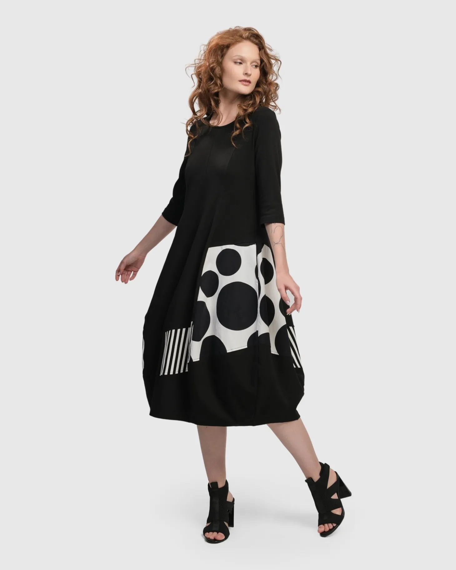 Women Alembika Urban Broadway Cocoon Dress, Mono