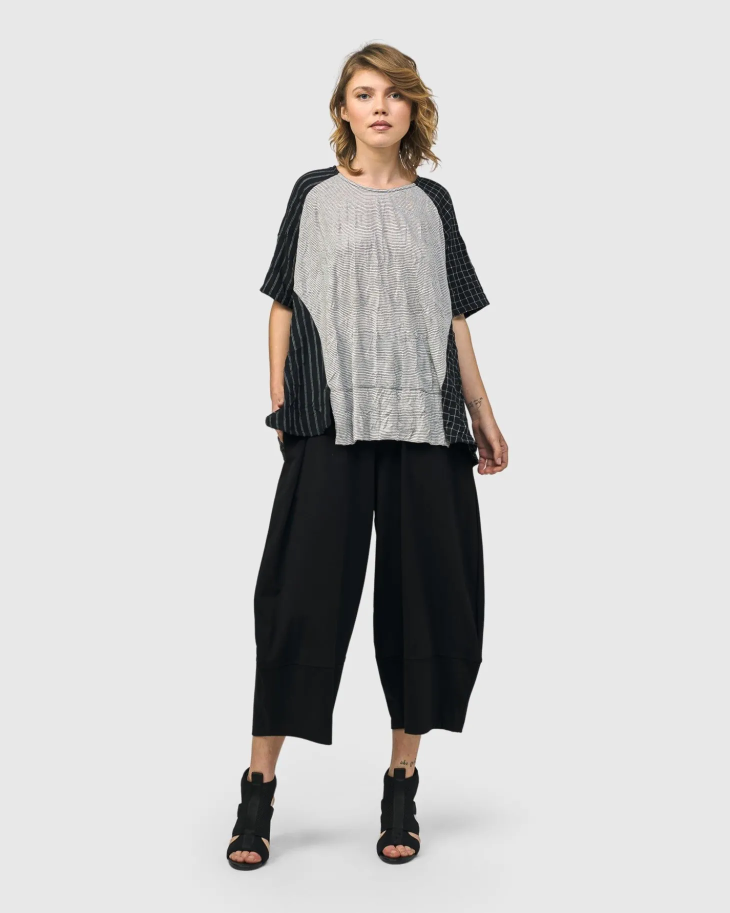 Women Alembika Urban Brooklyn Lantern Pants, Black