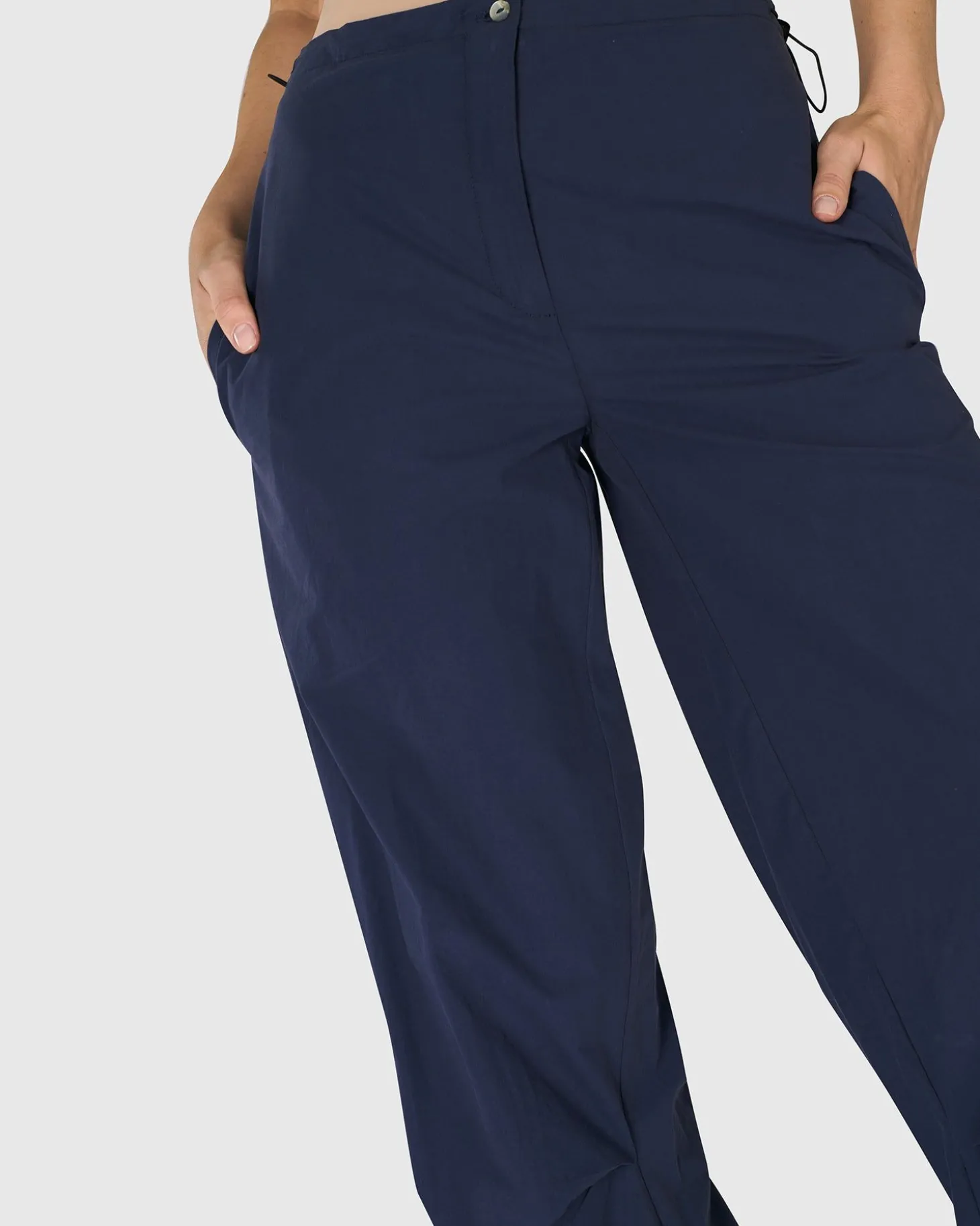 Women Alembika Urban Chica Cargo Pants, Navy