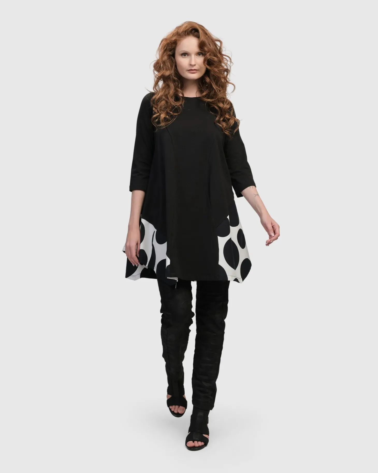 Women Alembika Urban Domino Trapeze Top, Mono