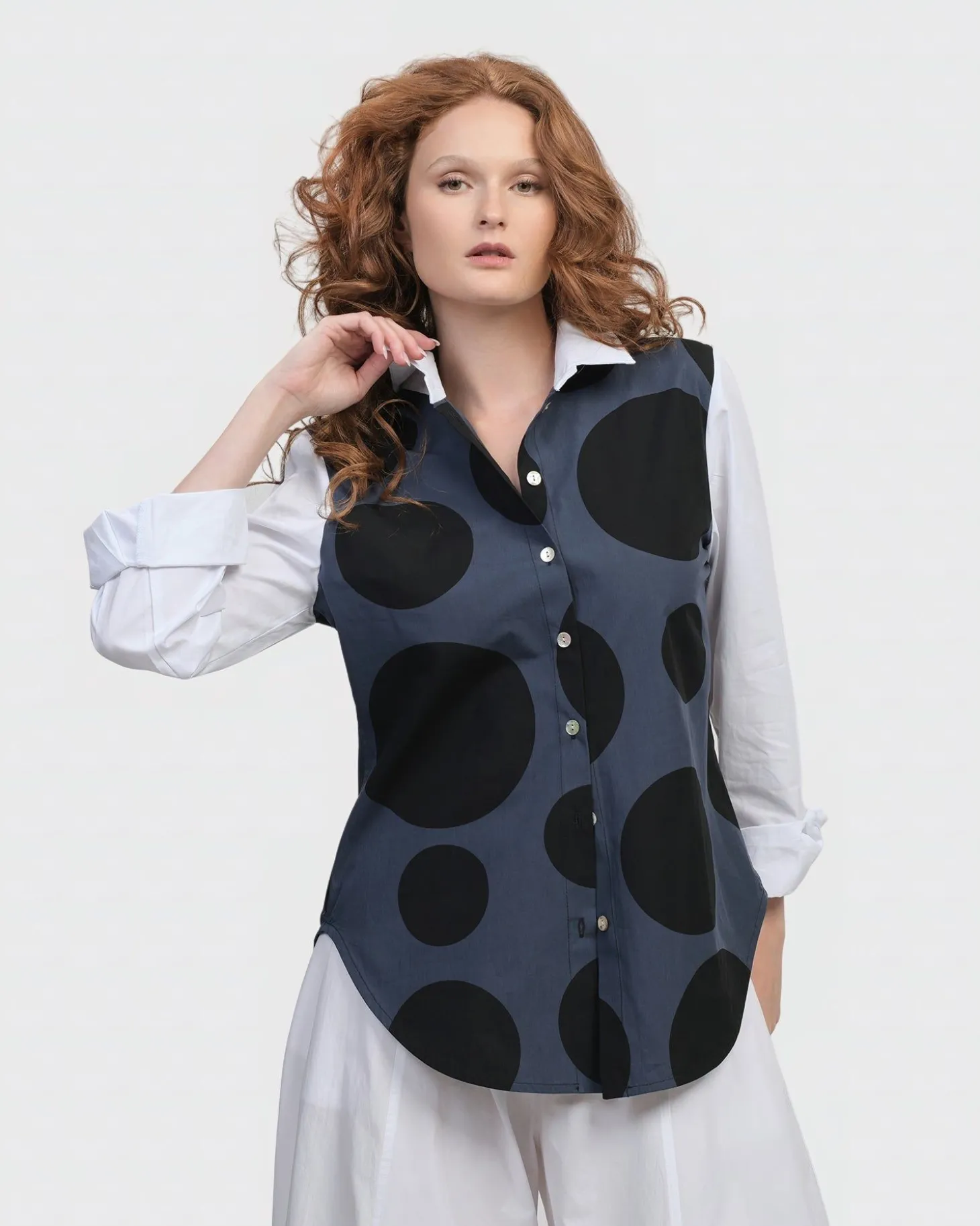 Women Alembika Urban Dots Button Down Shirt, Navy