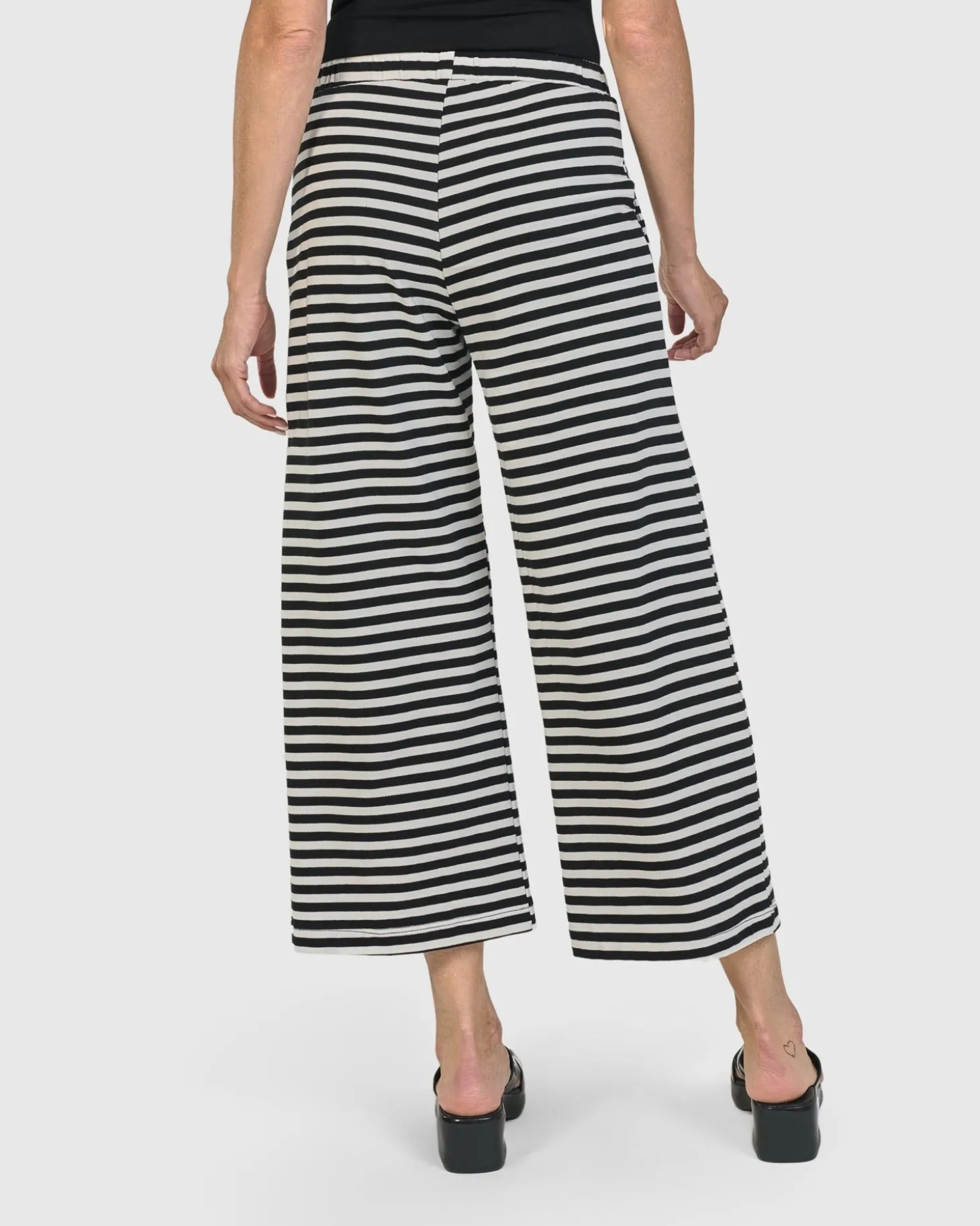Women Alembika Urban Greenwich Striped Pants, Black