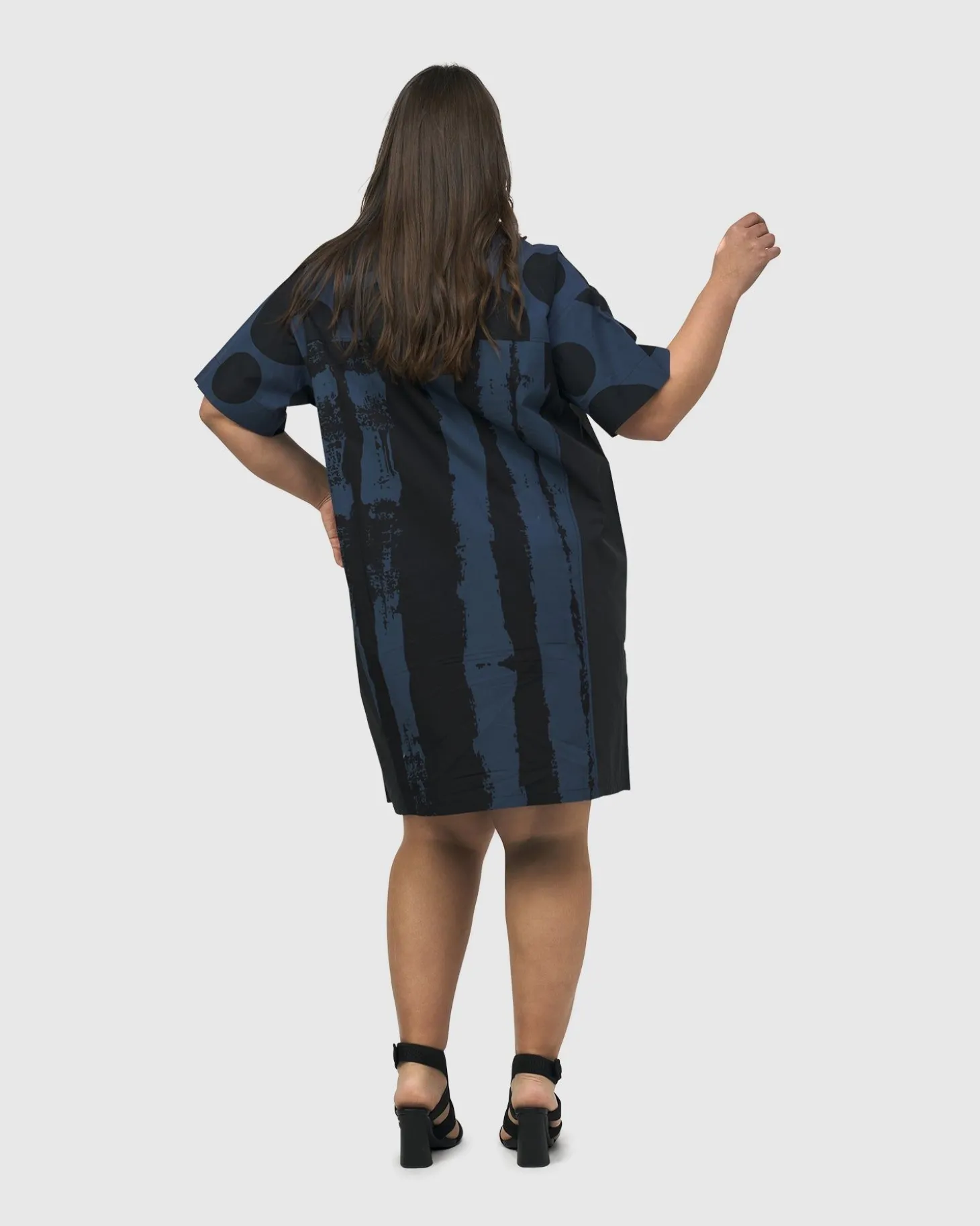 Women Alembika Urban Ipanema Shift Dress, Navy