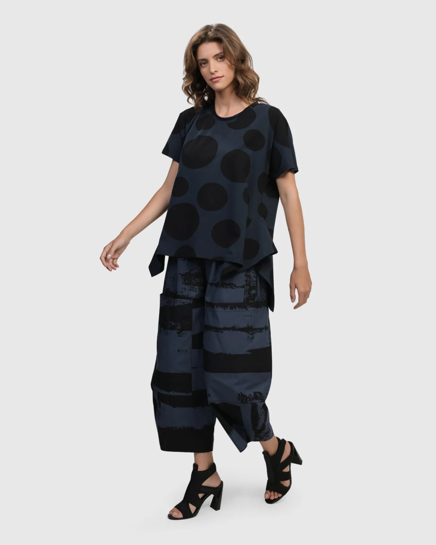 Women Alembika Urban Juliana Relaxed Top, Navy