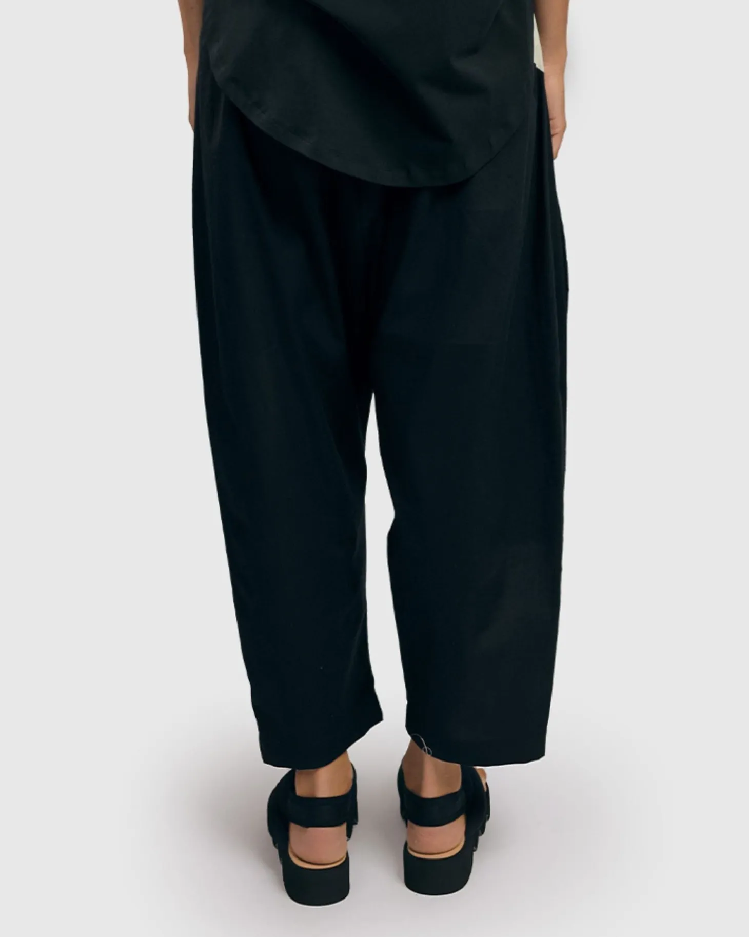 Women Alembika Urban Lennon Pocket Pants, Black