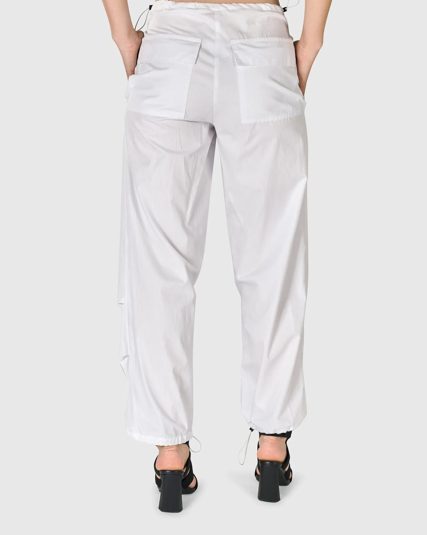 Women Alembika Urban Ludlow Cargo Pants, White