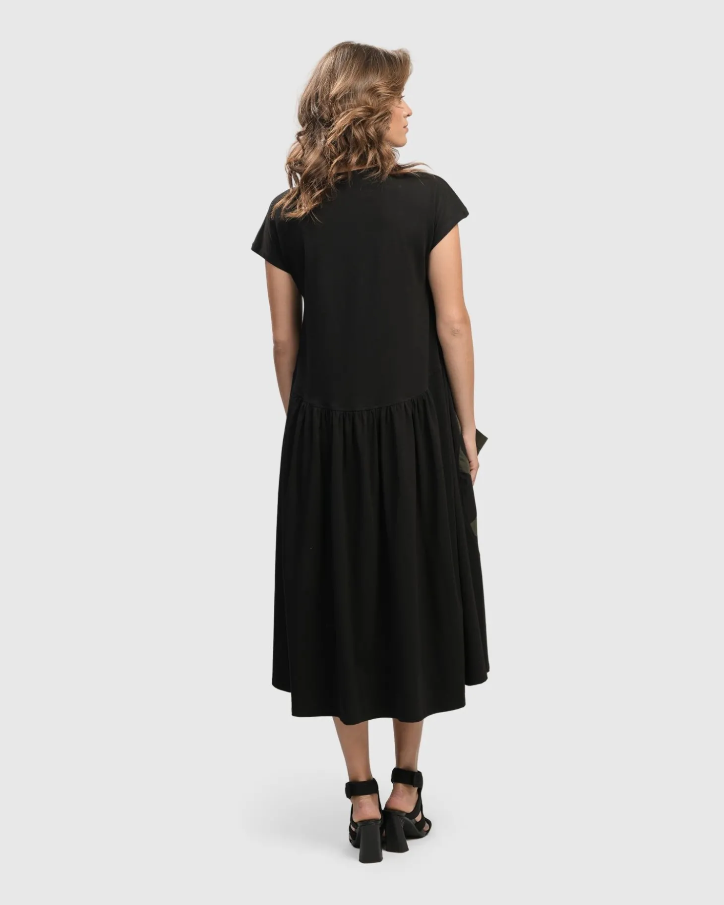 Women Alembika Urban Melody Midi Dress, Khaki