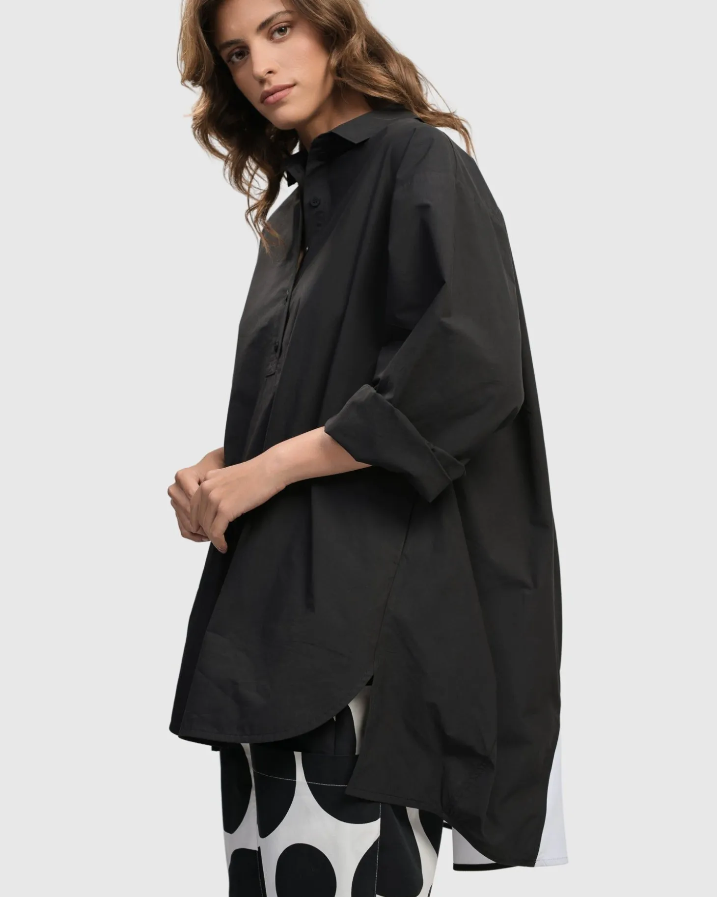 Women Alembika Urban Oversized Trapeze Shirt, Black