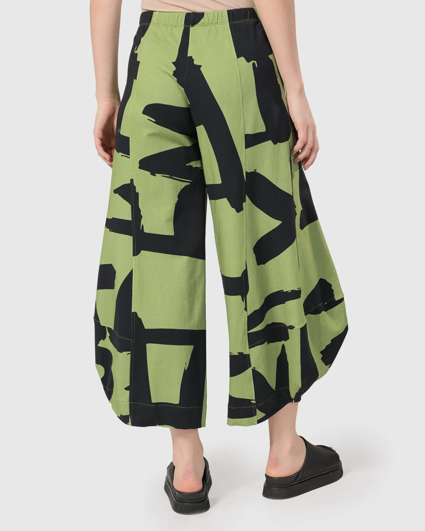 Women Alembika Urban Ripley Punto Pants, Green Marker