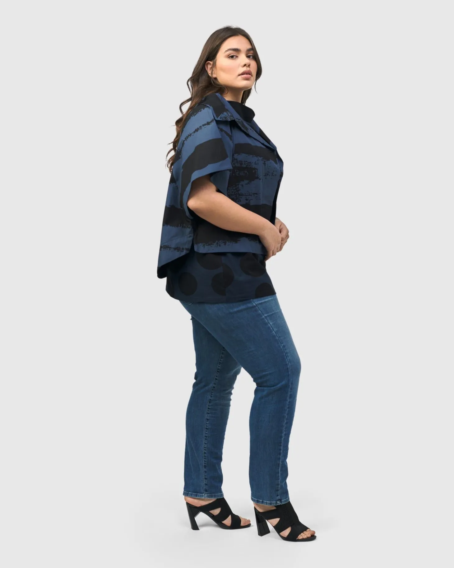 Women Alembika Urban Samba Cape Jacket, Navy