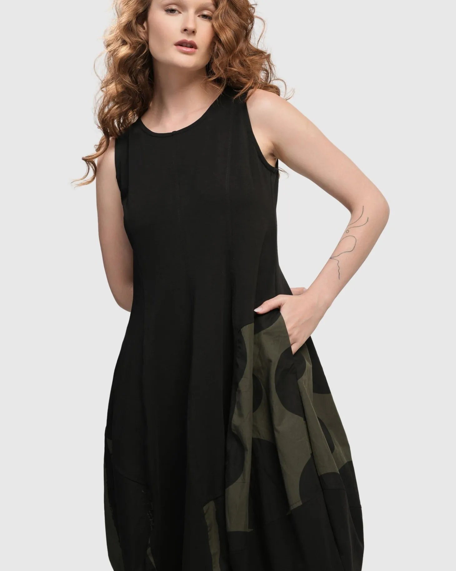 Women Alembika Urban Sleeveless Cocoon Dress, Khaki