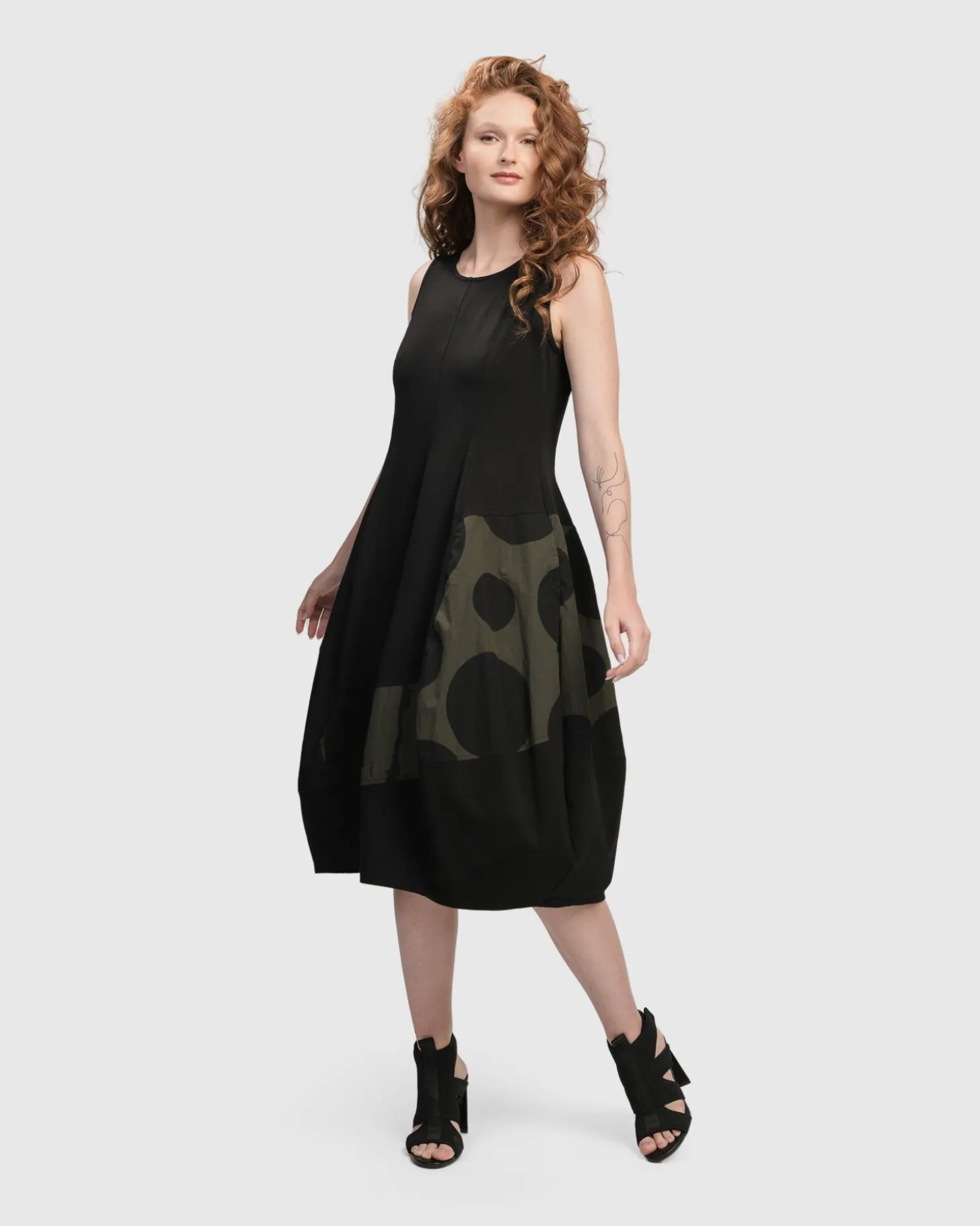 Women Alembika Urban Sleeveless Cocoon Dress, Khaki