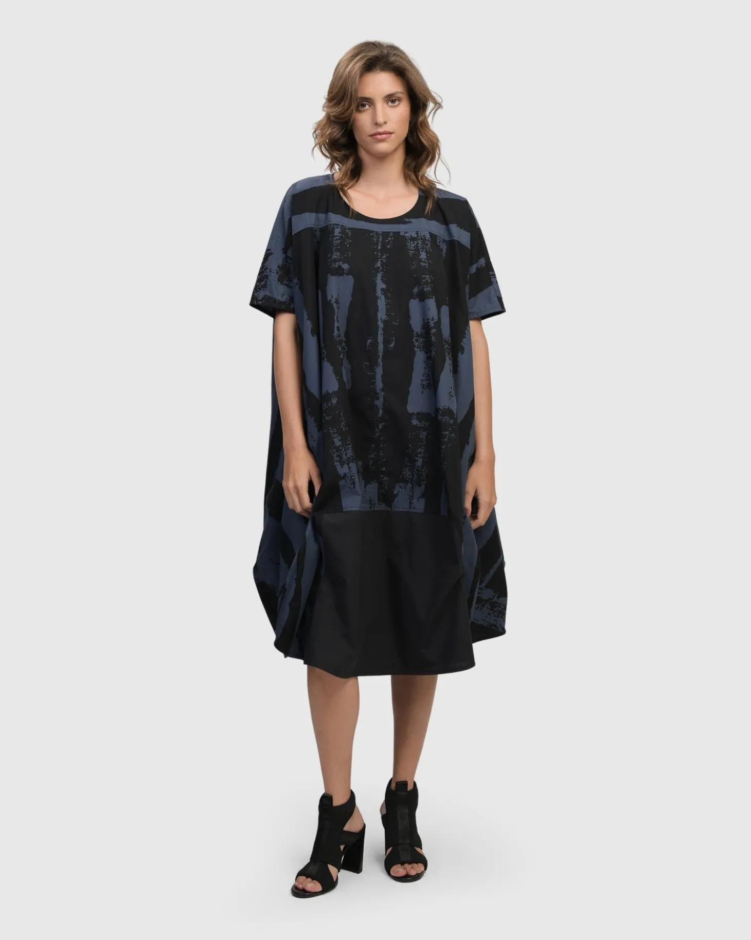 Women Alembika Urban Streets Muumuu Dress, Navy