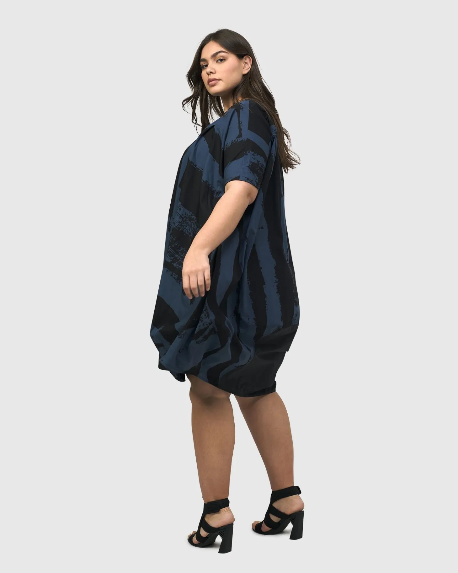 Women Alembika Urban Streets Muumuu Dress, Navy