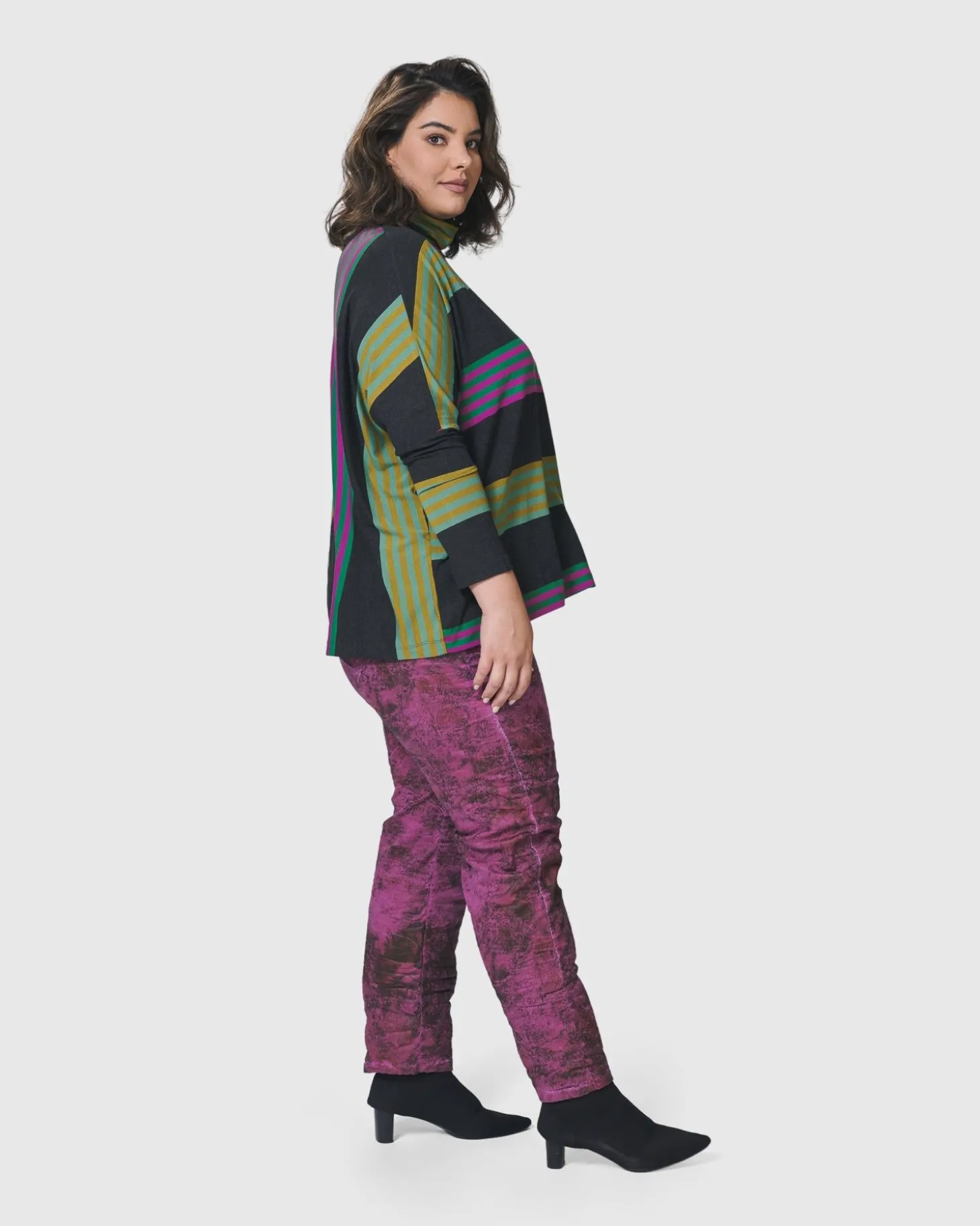 Women Alembika Urban Wine Bar Turtleneck Top, Stripes